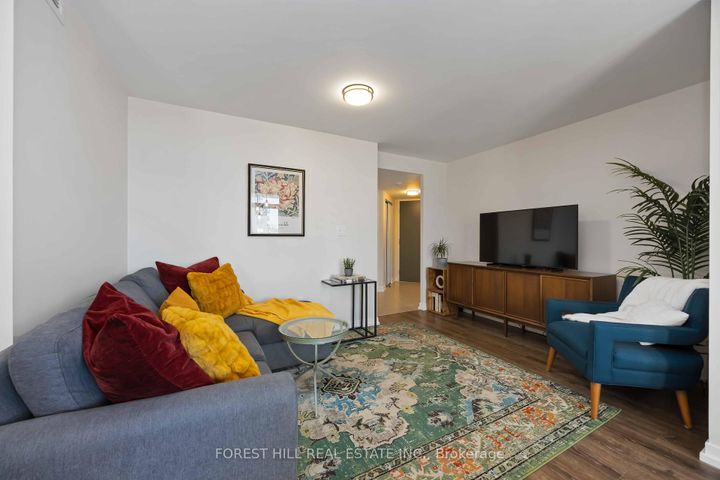 Photo 5 at 623 - 816 Lansdowne Avenue, Junction, Toronto