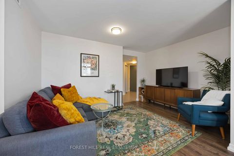 Photo 5 at 623 - 816 Lansdowne Avenue, Junction, Toronto
