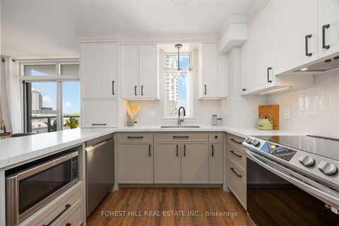 Photo 11 at 623 - 816 Lansdowne Avenue, Junction, Toronto
