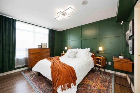 Photo 13 at 623 - 816 Lansdowne Avenue, Junction, Toronto