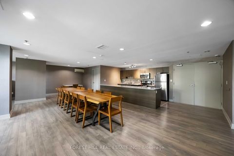 Photo 31 at 623 - 816 Lansdowne Avenue, Junction, Toronto
