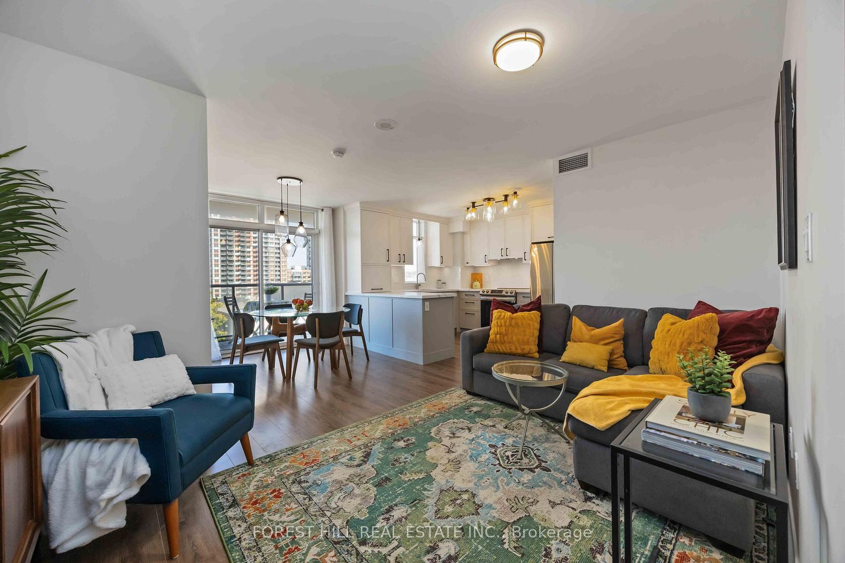 623 - 816 Lansdowne Avenue, Junction, Toronto by Loree Meneguzzi Real Estate 623 - 816 Lansdowne Avenue, Junction, Toronto