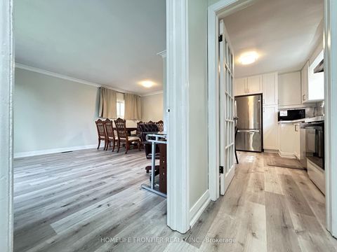 Photo 7 at 27 Rensburg Drive, Ionview, Toronto