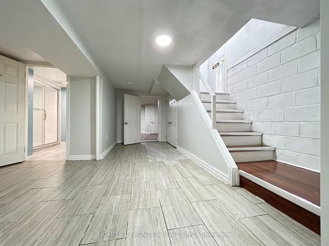 Photo 24 at 27 Rensburg Drive, Ionview, Toronto