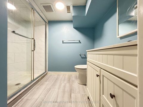 Photo 29 at 27 Rensburg Drive, Ionview, Toronto