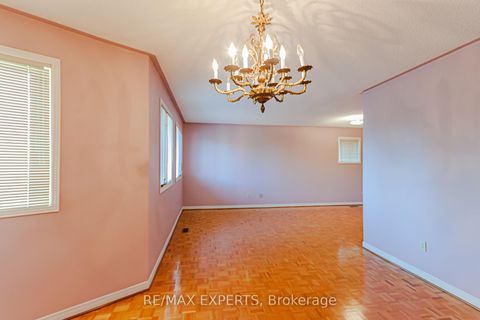 Photo 16 at 100 Nimbus Place, East Woodbridge, Vaughan