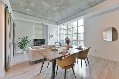 Photo 1 at 305 - 23 Brant Street, Waterfront Communities C1, Toronto