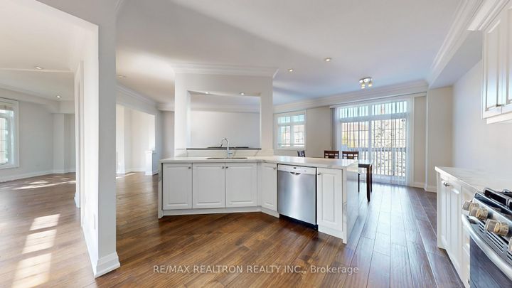 Photo 12 at 7 - 10 Post Oak Drive, Jefferson, Richmond Hill