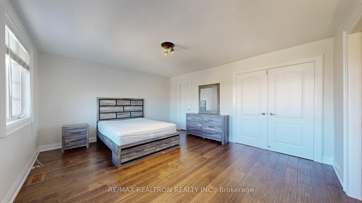 Photo 20 at 7 - 10 Post Oak Drive, Jefferson, Richmond Hill