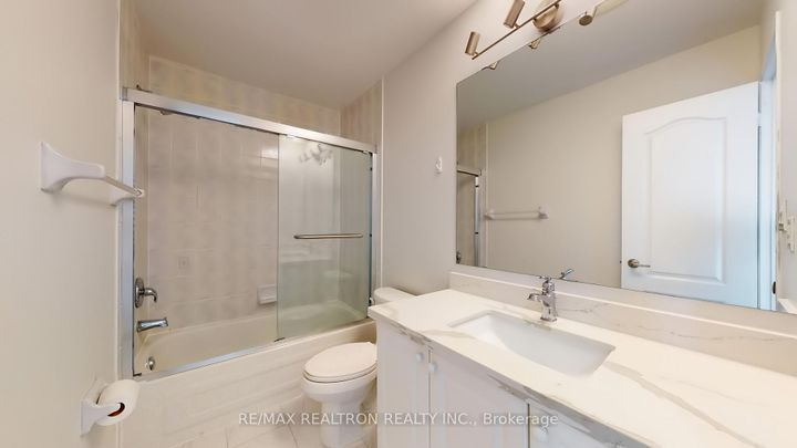 Photo 34 at 7 - 10 Post Oak Drive, Jefferson, Richmond Hill
