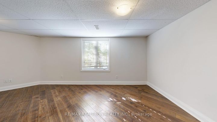 Photo 39 at 7 - 10 Post Oak Drive, Jefferson, Richmond Hill