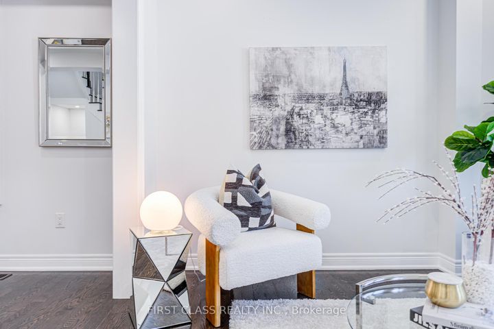 Photo 3 at 77 Diamond Jubilee Drive, Cornell, Markham