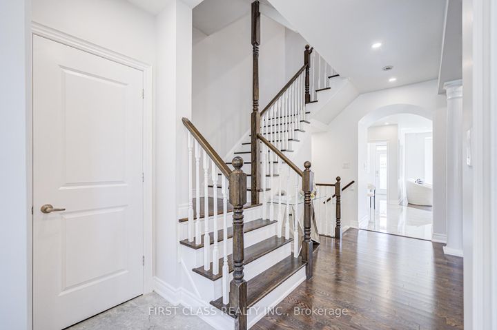 Photo 9 at 77 Diamond Jubilee Drive, Cornell, Markham