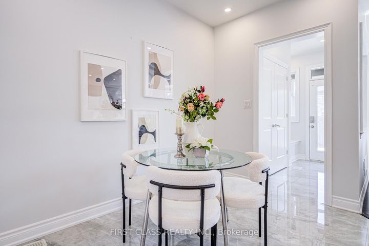 Photo 10 at 77 Diamond Jubilee Drive, Cornell, Markham