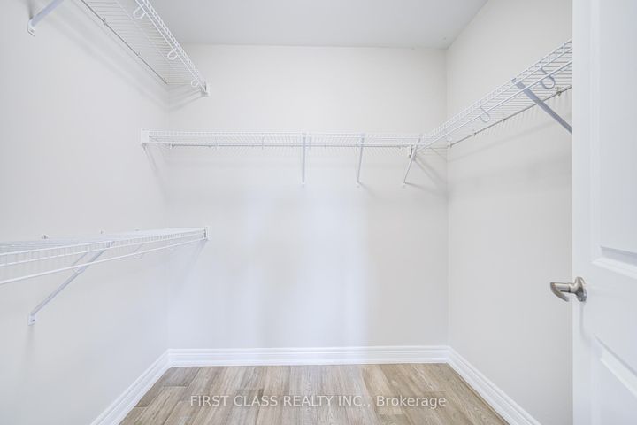 Photo 24 at 77 Diamond Jubilee Drive, Cornell, Markham