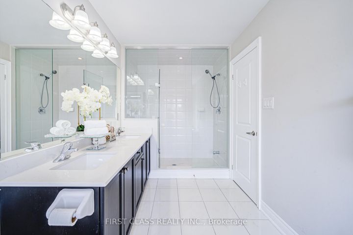Photo 27 at 77 Diamond Jubilee Drive, Cornell, Markham
