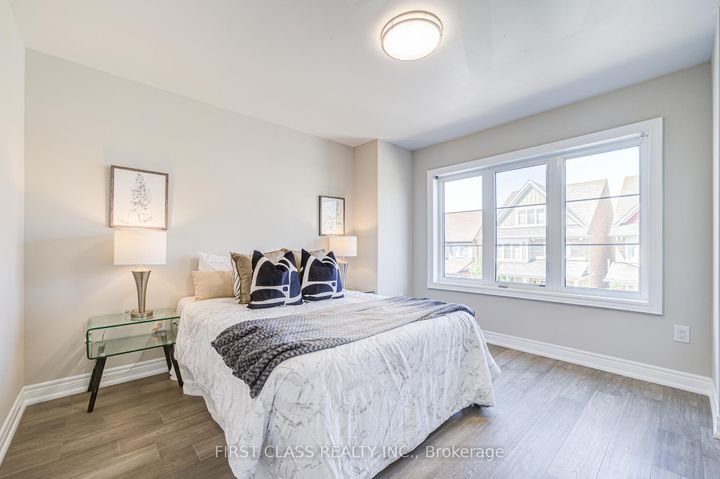 Photo 31 at 77 Diamond Jubilee Drive, Cornell, Markham