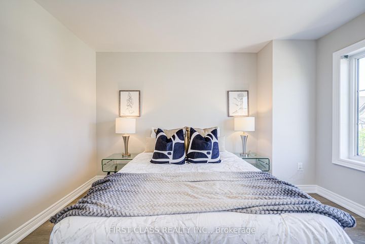 Photo 32 at 77 Diamond Jubilee Drive, Cornell, Markham