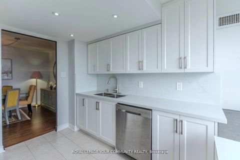 Photo 12 at 1002 - 8501 Bayview Avenue, Doncrest, Richmond Hill