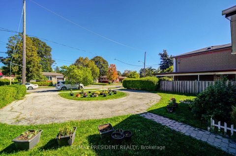 Photo 3 at 74 Bloomington Crescent, Black Creek, Toronto