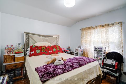 Photo 18 at 74 Bloomington Crescent, Black Creek, Toronto