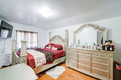 Photo 20 at 74 Bloomington Crescent, Black Creek, Toronto Photo 20 at 74 Bloomington Crescent, Black Creek, Toronto