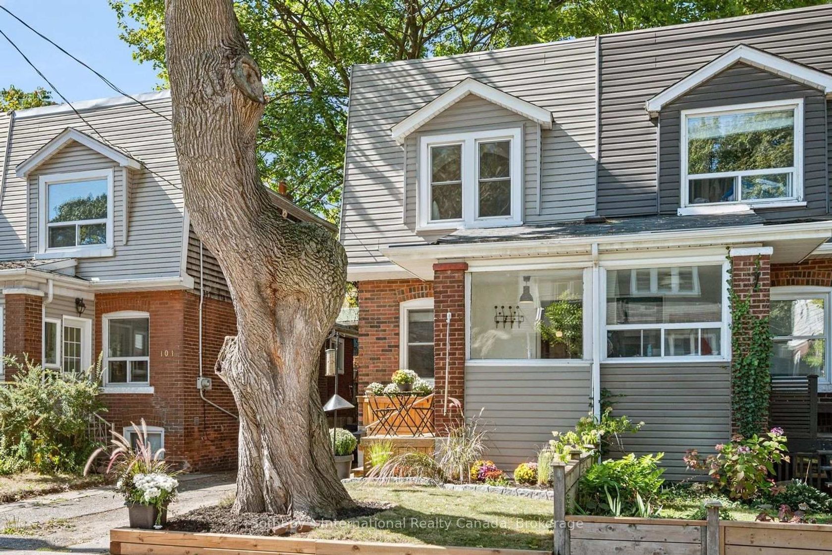 106 Hiltz Avenue, South Riverdale, Toronto 2