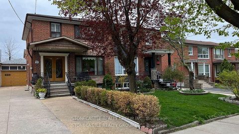 Photo 22 at 23 Quinan Drive, Maple Leaf, Toronto