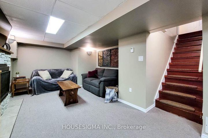 Photo 21 at 3111 Cantelon Crescent, Meadowvale, Mississauga