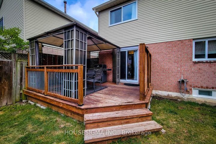 Photo 27 at 3111 Cantelon Crescent, Meadowvale, Mississauga