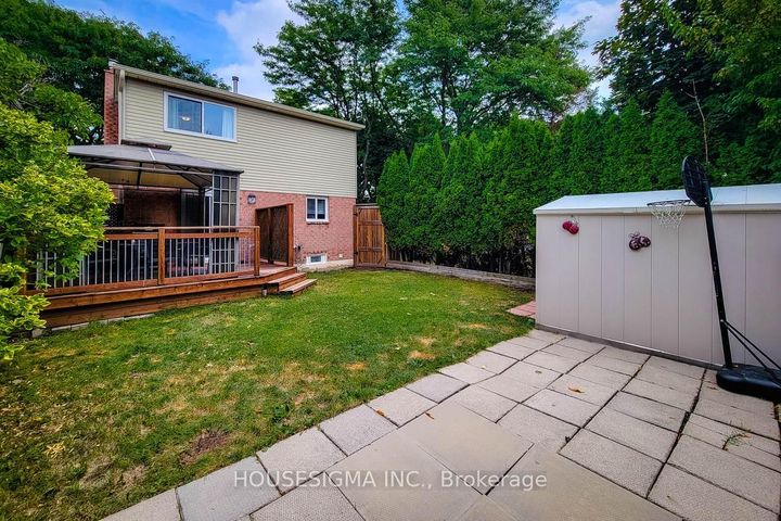 Photo 28 at 3111 Cantelon Crescent, Meadowvale, Mississauga