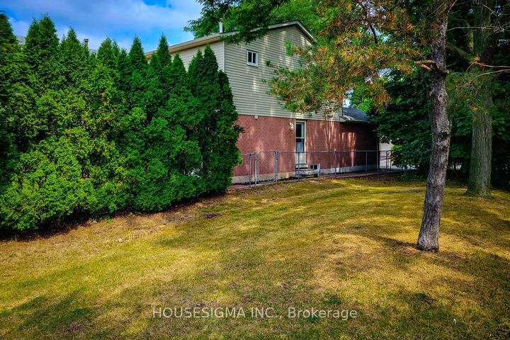 Photo 31 at 3111 Cantelon Crescent, Meadowvale, Mississauga