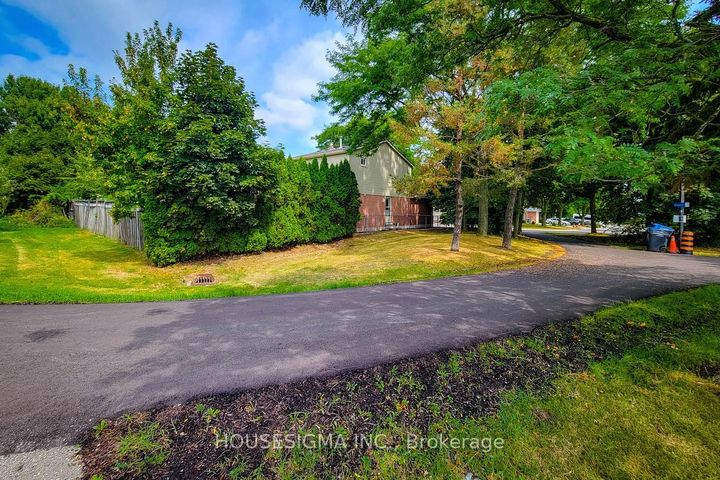 Photo 33 at 3111 Cantelon Crescent, Meadowvale, Mississauga