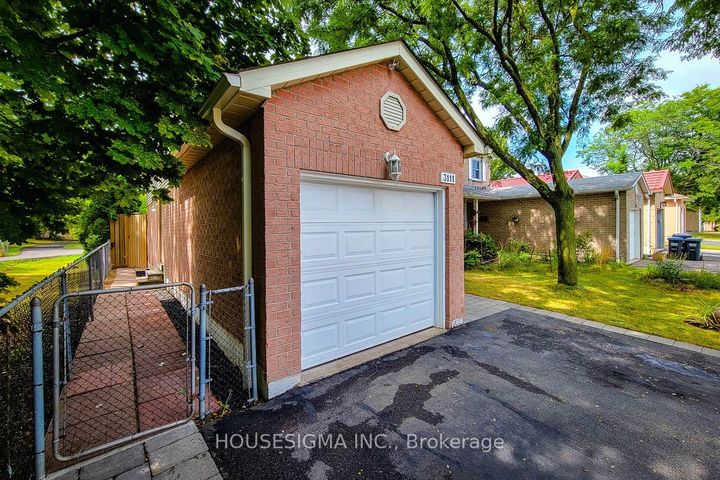 Photo 34 at 3111 Cantelon Crescent, Meadowvale, Mississauga