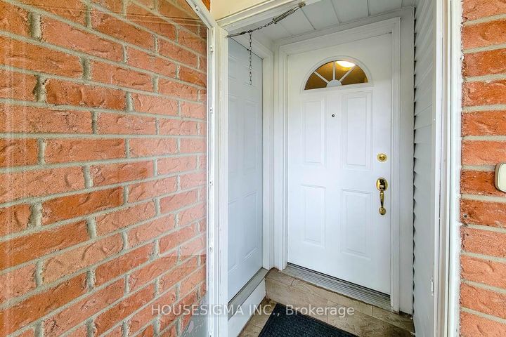 Photo 35 at 3111 Cantelon Crescent, Meadowvale, Mississauga