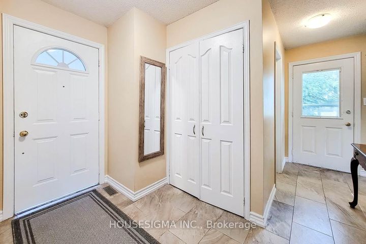 Photo 37 at 3111 Cantelon Crescent, Meadowvale, Mississauga