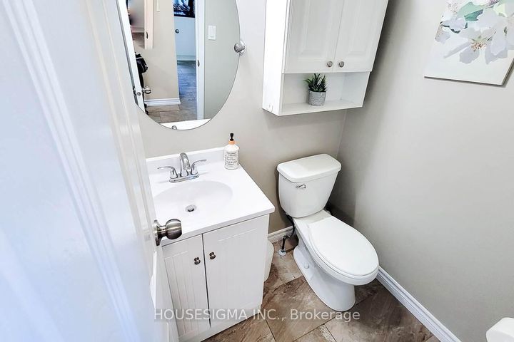 Photo 39 at 3111 Cantelon Crescent, Meadowvale, Mississauga