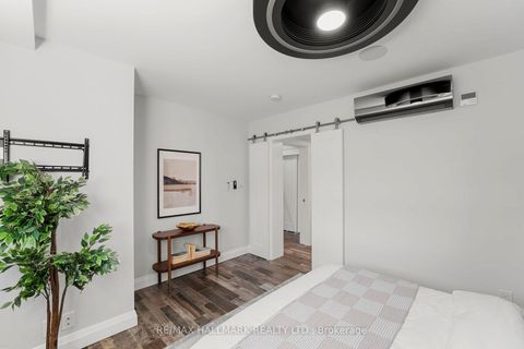 Photo 13 at 272&276 King Edward Avenue, Lumsden, Toronto