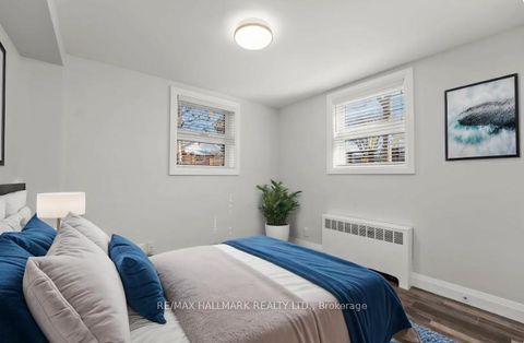 Photo 33 at 272&276 King Edward Avenue, Lumsden, Toronto