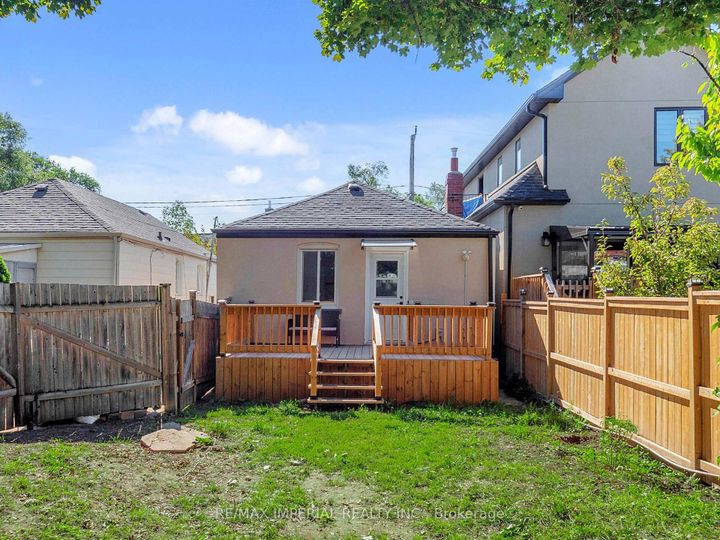 Photo 38 at 598 Ridelle Avenue, Belgravia, Toronto