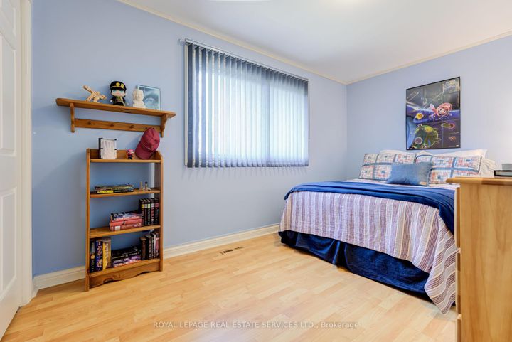 Photo 17 at 716 Cameron Court, Erindale, Mississauga