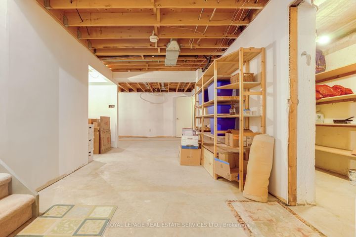 Photo 26 at 716 Cameron Court, Erindale, Mississauga