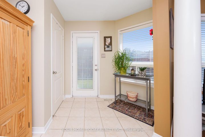 Photo 16 at 14492 Danby Road, Georgetown, Halton Hills