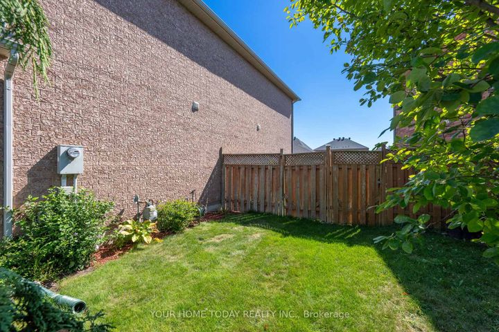 Photo 33 at 14492 Danby Road, Georgetown, Halton Hills