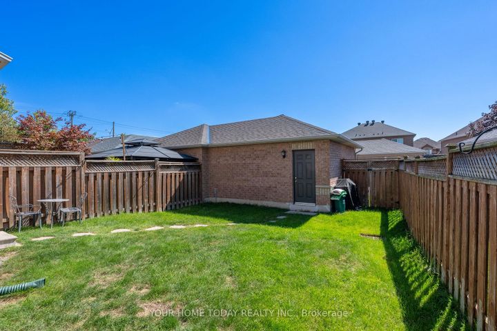 Photo 34 at 14492 Danby Road, Georgetown, Halton Hills