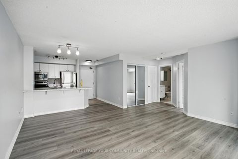 Photo 2 at 1103 - 25 Grenville Street, Bay Street Corridor, Toronto