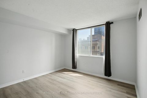 Photo 5 at 1103 - 25 Grenville Street, Bay Street Corridor, Toronto