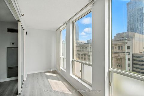 Photo 8 at 1103 - 25 Grenville Street, Bay Street Corridor, Toronto