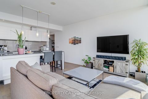 Photo 9 at 3207 - 8 Charlotte Street, Waterfront Communities C1, Toronto