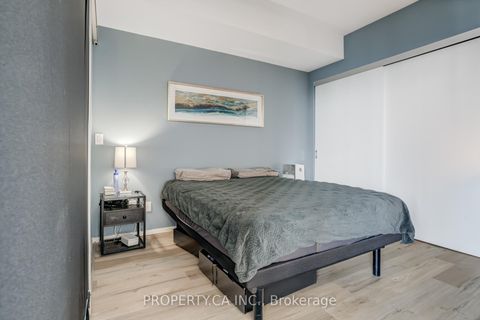 Photo 12 at 3207 - 8 Charlotte Street, Waterfront Communities C1, Toronto